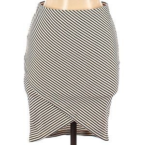 Lush Stretch Pencil Skirt M NWT
